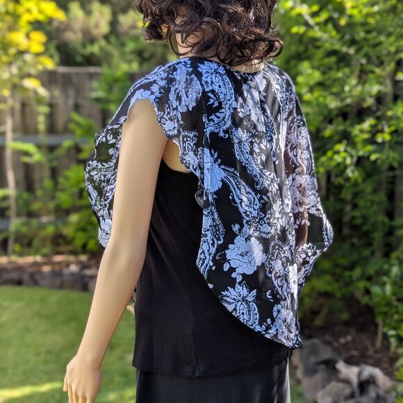 Assymetrical Layered Tank Top - Picture 6 of 9